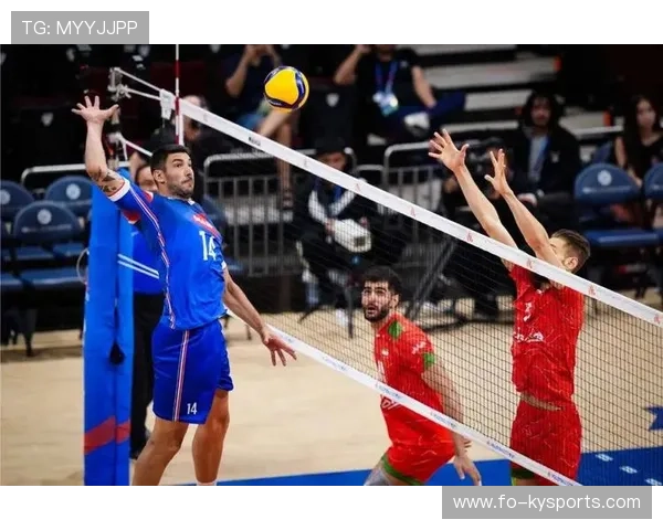 伊朗队在巴黎奥运会比赛中展现出高效的快攻配合，伊朗 奥运